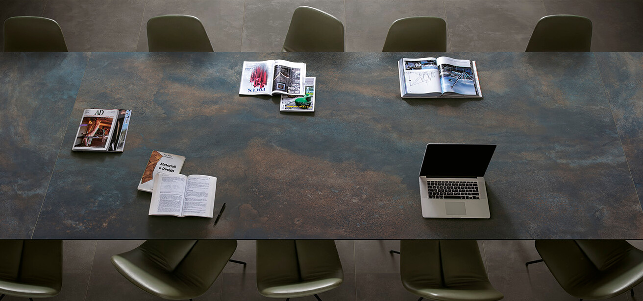 26-studio-pav-flame-crag-60x60-tavolo-flame-reef-120x280