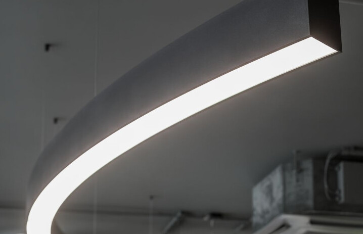 prolicht_sl_super-g_slim_01_m_elements_eschborn_2015